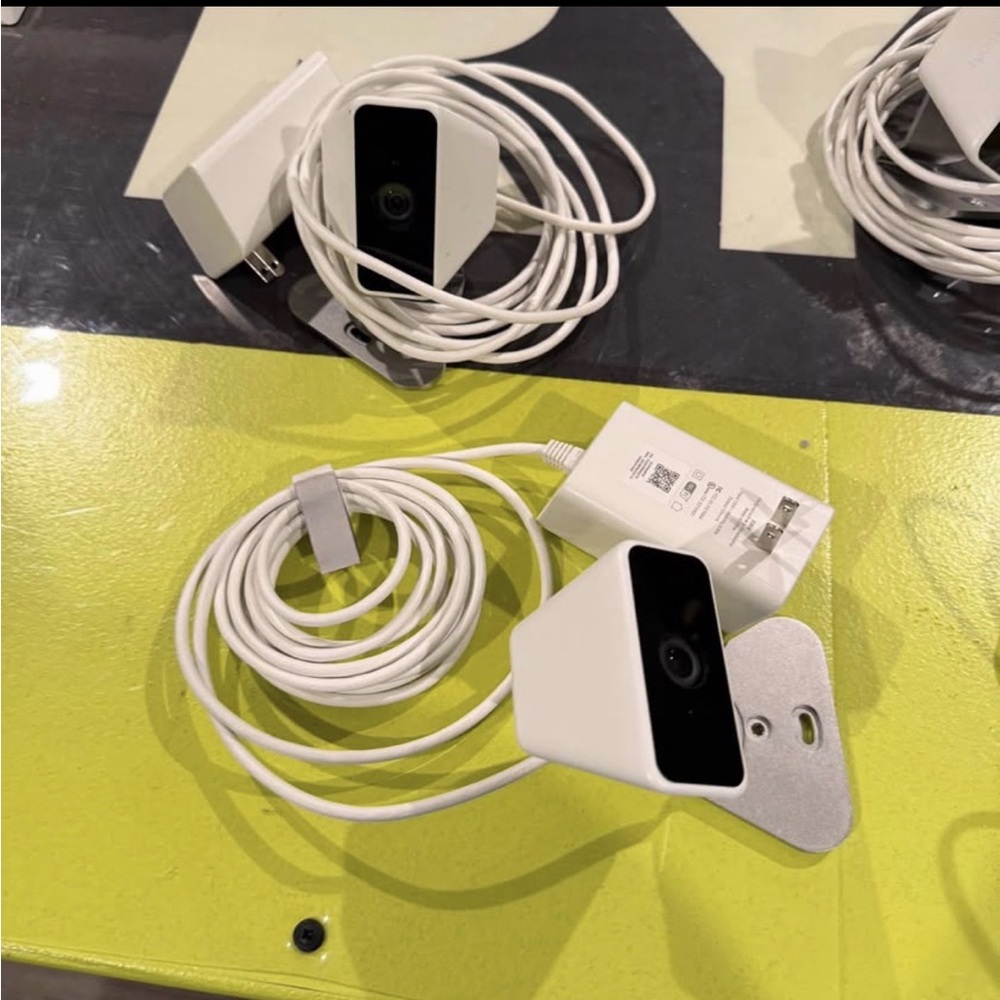 Xfinity Home Security Camera System bundle. - Picture 2 of 6